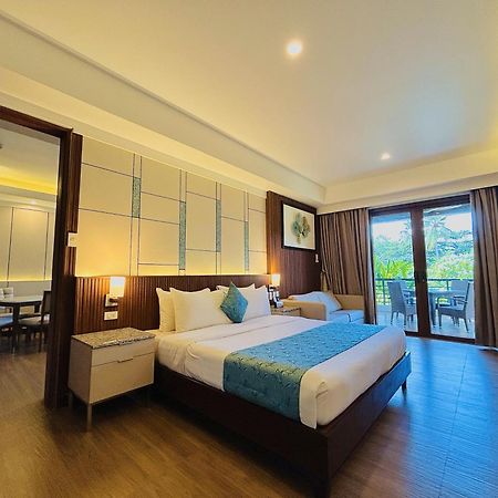 Solina Beach & Nature Resort Carles Экстерьер фото
